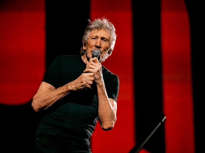 Roger Waters ricorda Marianne Faithfull con un brano postumo
