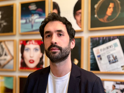 Diversificare per preservare la propria identità. Anche a Sanremo