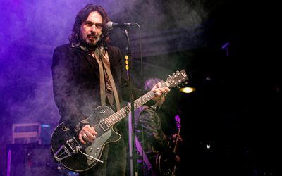 15 aprile 2023 - Piazza Rossellini - Ladispoli (Rm) - Le Vibrazioni in concerto