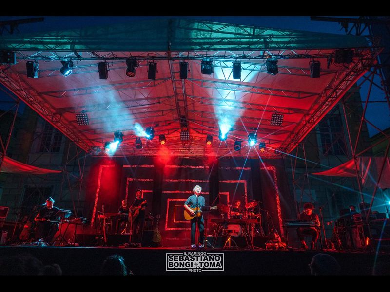 23 luglio 2021 - Moonland - Piazza Matteotti - Sarzana (Sp) - Niccol&ograve; Fabi in concerto