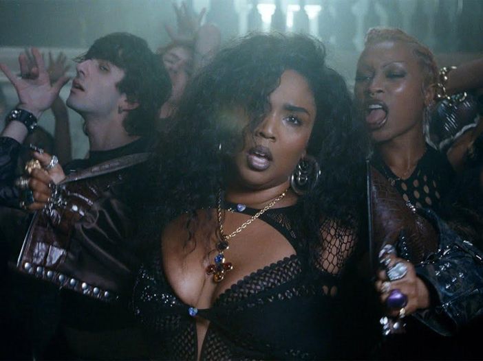 Lizzo &egrave; stata citata in giudizio per &ldquo;Truth Hurts&rdquo;
