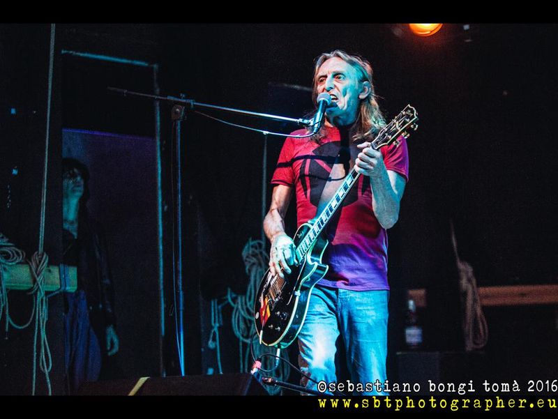 16 aprile 2016 - The Cage Theatre - Livorno - Giorgio Canali e Rossofuoco in concerto