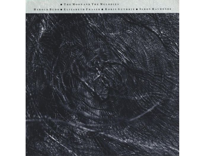 I Cocteau Twins ristampano “The Moon and the Melodies” I Cocteau Twins ristampano “The Moon and the Melodies”