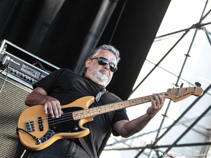 Fabio Treves festeggia 30 anni di carriera con 'BluesFriends'