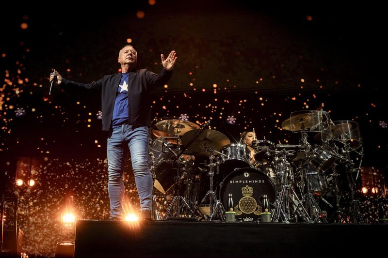 24 luglio 2025 - Lucca Summer Festival - Piazza Napoleone - Lucca - Simple Minds in concerto 24 luglio 2025 - Lucca Summer Festival - Piazza Napoleone - Lucca - Simple Minds in concerto