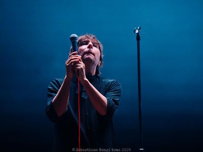 Phoenix: cancellate alcune date del tour per problemi di salute di Thomas Mars