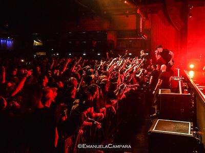 live club