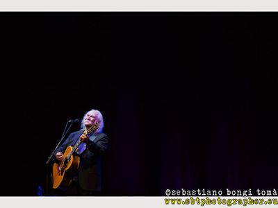 David Crosby, la collaborazione con Mark Knopfler un'idea dei promoter italiani