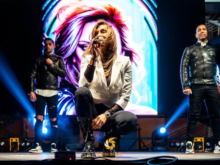 Lo &#039;Star&#039; attacca l&#039;Italia. &#039;Musica? Avete solo Sabrina&#039;