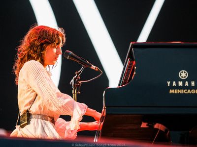 Birdy, ‘Fire within’: ‘La passione per la musica è un fuoco, arde dentro’