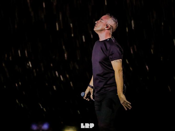 Music Control: Ramazzotti torna in testa