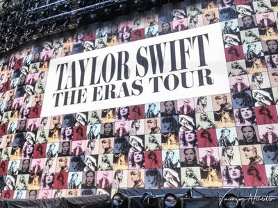 Classifiche, Billboard album chart: torna al comando Taylor Swift