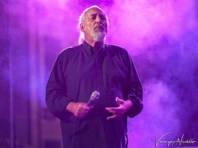 Finardi attacca le case discografiche