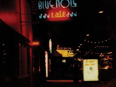 BLUENOTE CAFE Neil Young