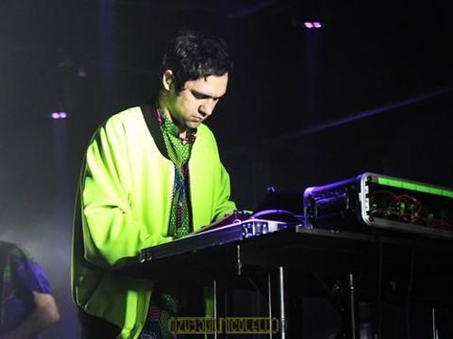 Capienze e concerti, Cosmo all’attacco del CTS: ‘Indicazioni ridicole’