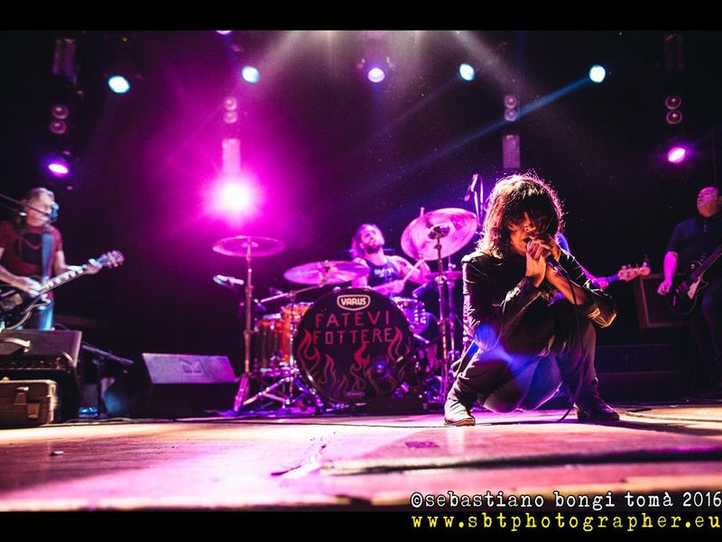 16 aprile 2016 - The Cage Theatre - Livorno - Giorgio Canali e Rossofuoco in concerto 16 aprile 2016 - The Cage Theatre - Livorno - Giorgio Canali e Rossofuoco in concerto