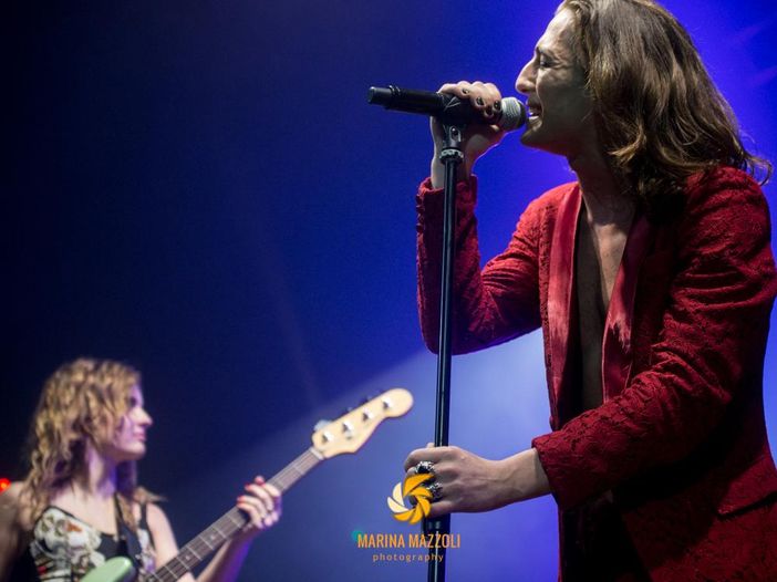 Sanremo 2021: somiglianze tra la canzone dei Maneskin e una (del 2015) degli Anthony Laszlo? La denuncia di Dade (Linea 77)