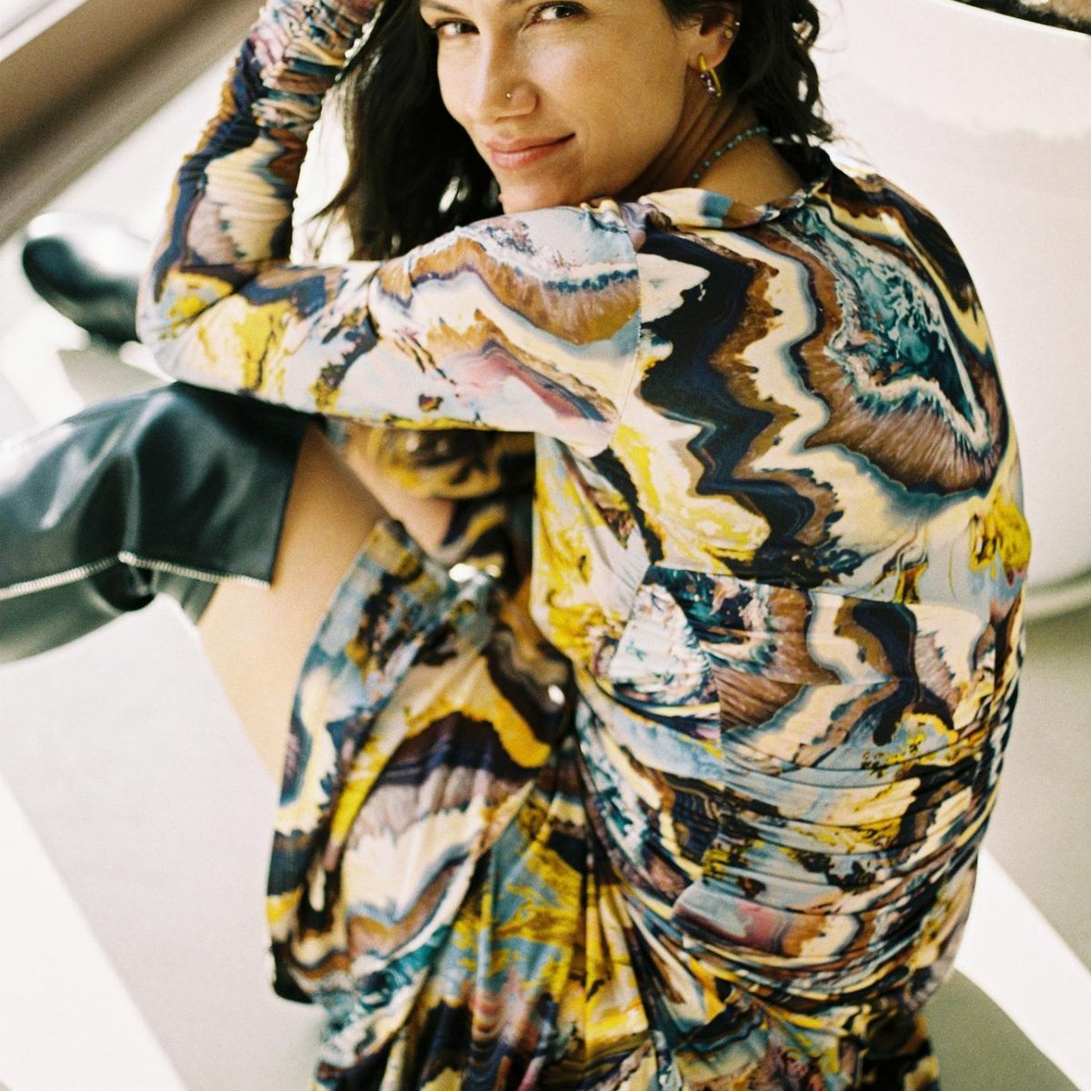 √ Elisa canta e suona al piano un inedito dal nuovo album - Rockol