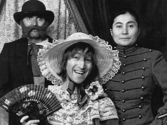 Foto scattate da John Lennon in vendita online fino al 5 dicembre Foto scattate da John Lennon in vendita online fino al 5 dicembre