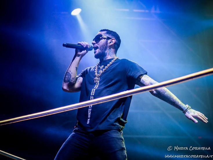 Emis Killa nella colonna sonora del nuovo film di Aldo, Giovanni e Giacomo
