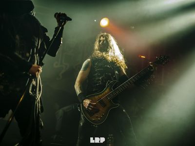 I Cradle of Filth ‘perdono’ una chitarra