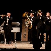 16 Gennaio 2011 - Teatro Impavidi - Sarzana (Sp) - Banda Osiris in concerto 16 Gennaio 2011 - Teatro Impavidi - Sarzana (Sp) - Banda Osiris in concerto