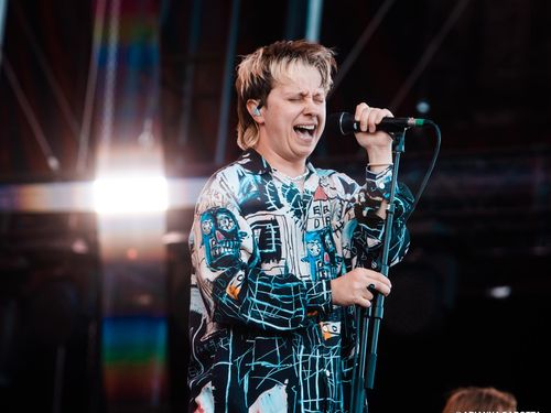 Accuse sui social media ai Nothing But Thieves, l'NME cancella un loro concerto