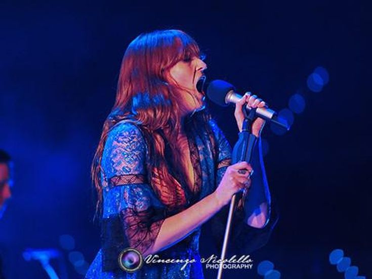 Classifiche UK, Florence And The Machine al numero 1 con 90.000 copie