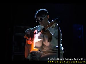 Kaki King, nel nuovo show la chitarra produrrà anche immagini