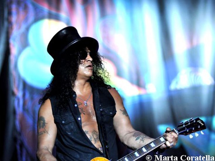 Slash, esce a ottobre la biografia 'An intimate portrait'