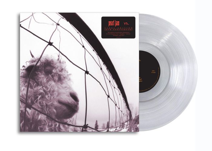 https://images.rockol.it/FtFo3aY8SlgG20rG6HQLpfOy-TA=/700x0/smart/rockol-img/img/foto/upload/pearljam-vs-exclclearvinyl-productshot.jpg