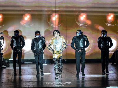 I chirurghi plastici di Hollywood discutono sul &apos;caso Michael Jackson&apos;