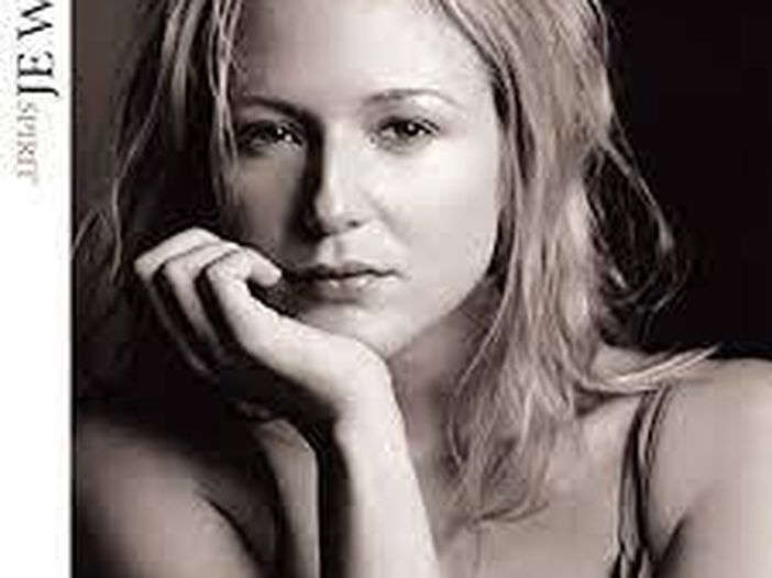 Per Jewel dopo "Pieces of you" ci fu "Spirit" Per Jewel dopo "Pieces of you" ci fu "Spirit"