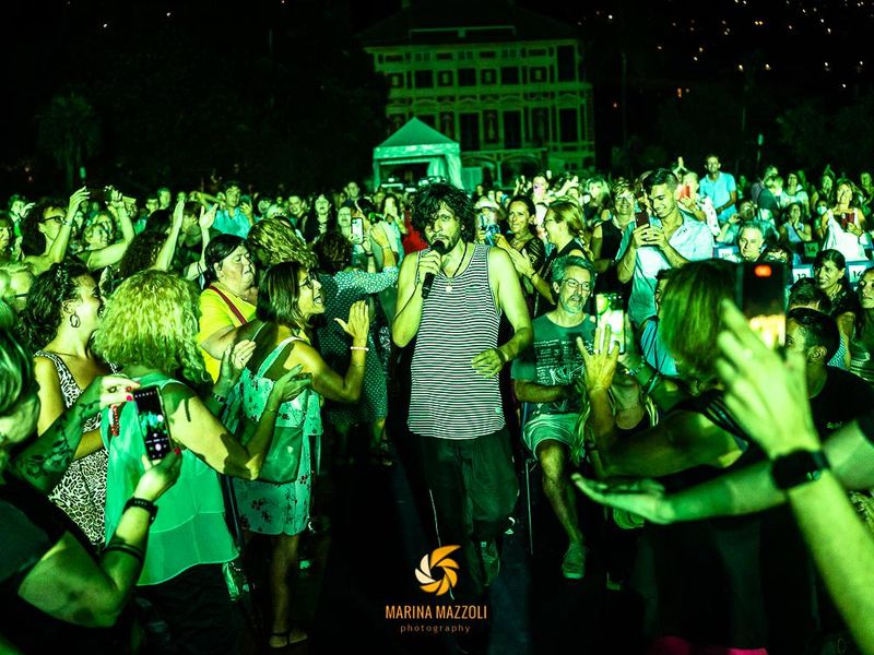 6 luglio 2022 - Parchi - Nervi (Ge) - Ermal Meta in concerto 6 luglio 2022 - Parchi - Nervi (Ge) - Ermal Meta in concerto