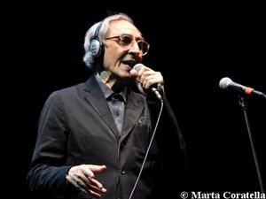 Oggi in breve 2: Franco Battiato, Alkaline Trio, Afrojack, Casablancas