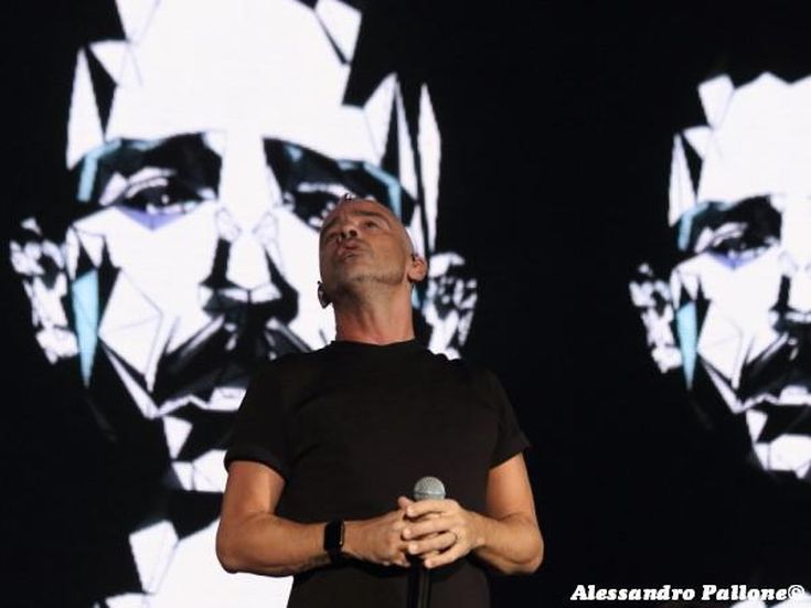 'Con BMG ho sbagliato io': parola di Eros