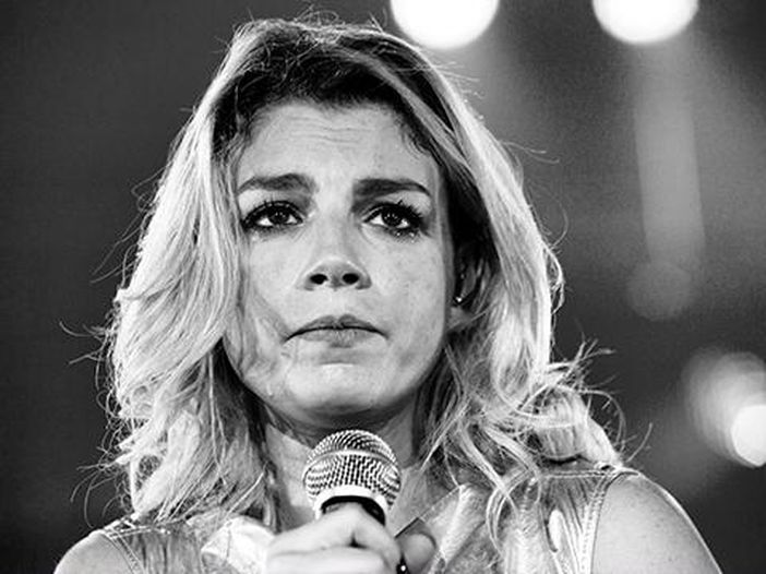 Emma Marrone, 'Schiena': 'Mi spoglio da tutte le etichette e vivo ogni istante' Emma Marrone, 'Schiena': 'Mi spoglio da tutte le etichette e vivo ogni istante'