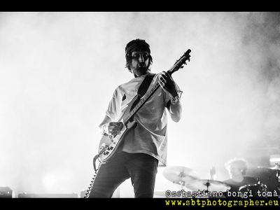 Kasabian, &apos;Velociraptor!&apos;: &apos;Siamo sempre dei rebel hippie amanti del rock&apos;