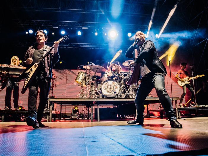 Simple Minds: esce il box per i 40 anni di &ldquo;Sparkle In The Rain&rdquo;