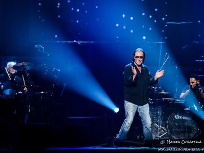 Venditti premiato al &amp;#8216;Tempio della canzone italiana&amp;#8217;