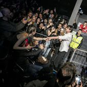27 marzo 2026 - Fabrique - Milano - Suede in concerto 27 marzo 2026 - Fabrique - Milano - Suede in concerto