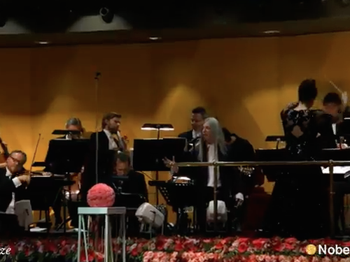 Patti Smith lascia la Arista: ‘Senza Clive Davis, non rimango’