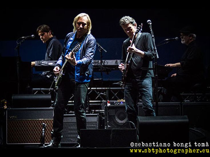 Classifiche UK: Eagles al numero 1 col primo album dopo 28 anni