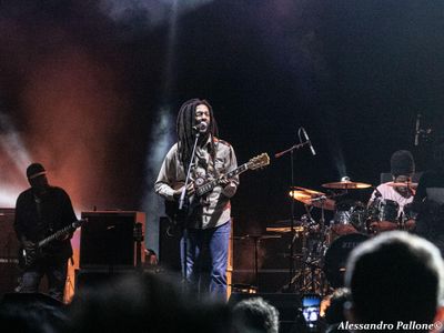 Esce ‘A time and place’, il nuovo album di Julian Marley