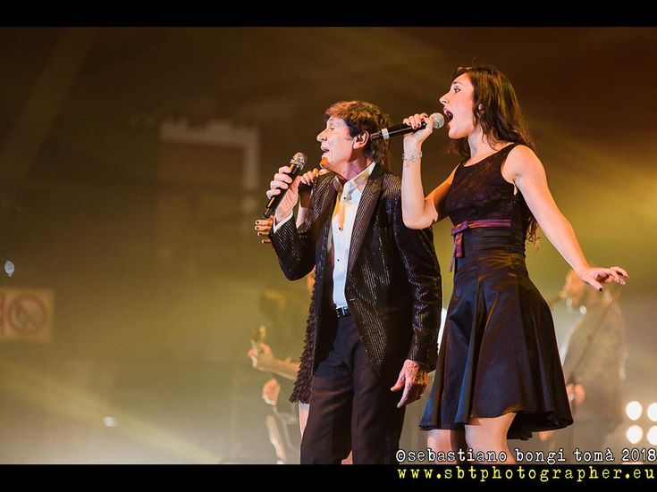 Sanremo 2011: Luca e Paolo e &apos;Ti sputtanerò&apos;, ovvero...