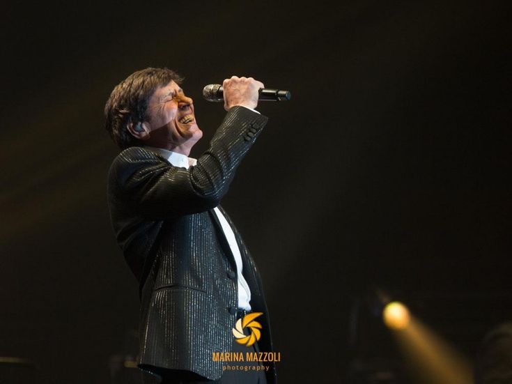 Sanremo 2011, Gianni Morandi: via libera del CdA Rai