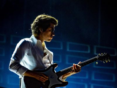 Arctic Monkeys, sono loro (in questo momento) i più piratati in rete 