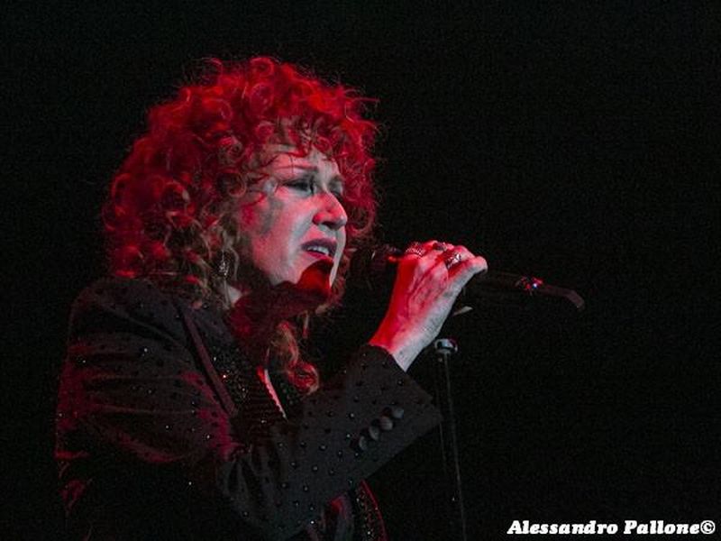 25 marzo 2022 - Dis_Play Brixia Forum - Brescia - Fiorella Mannoia in concerto