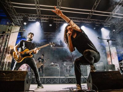 Fast Animals and Slow Kids