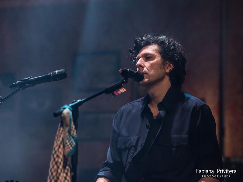 14 aprile 2025 - Teatro Bellini - Napoli - Ermal Meta in concerto 14 aprile 2025 - Teatro Bellini - Napoli - Ermal Meta in concerto